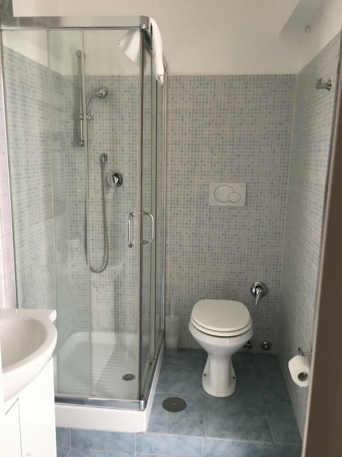 Interno 2 Roma Exterior foto